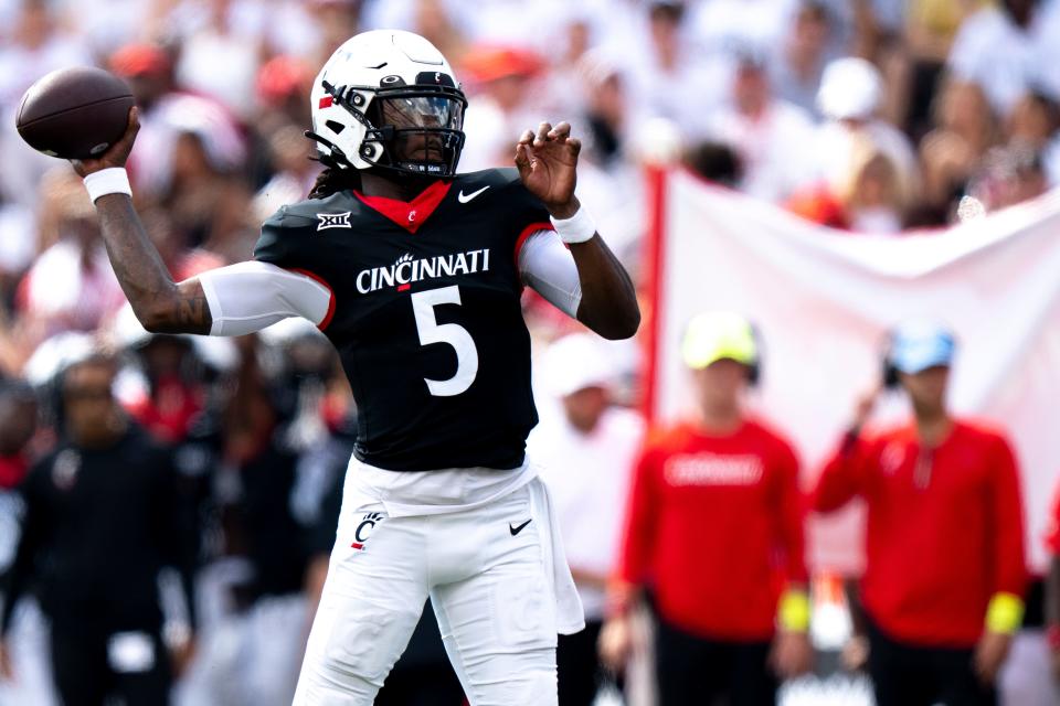 Cincinnati Bearcats quarterback Emory Jones (5) throws a pass in the first quarter of the NCAA football game between the Cincinnati Bearcats and the Eastern Kentucky Colonels at Nippert Stadium in Cincinnati on Saturday, Sept. 2, 2023.