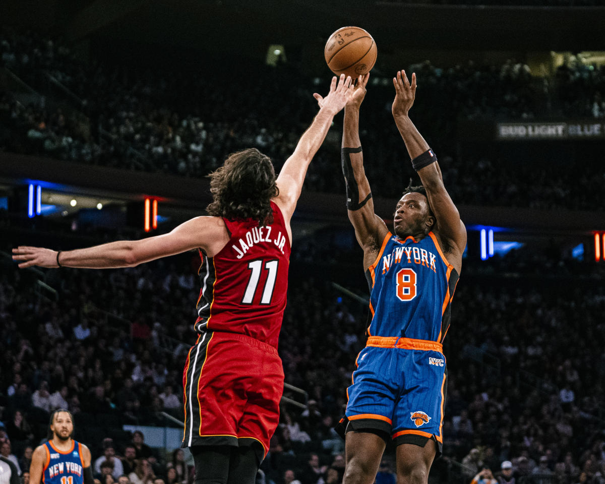 Did OG Anunoby return to Knicks too early after elbow surgery?