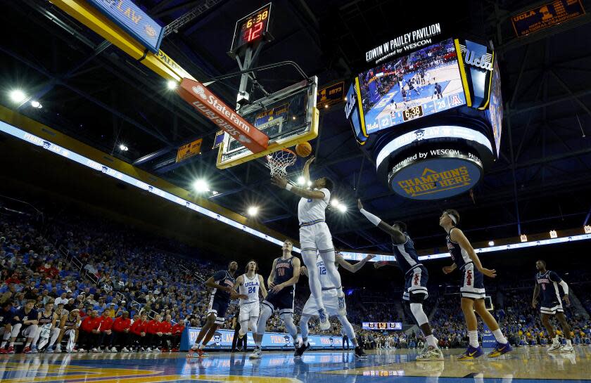 LOS ANGELES, CALIFORNIA - MARCH 04: Jaylen Clark #0 of the UCLA Bruins takes a shot against the Arizona Wildcats in the first half at UCLA Pauley Pavilion on March 04, 2023 in Los Angeles, California. (Photo by Ronald Martinez/Getty Images)