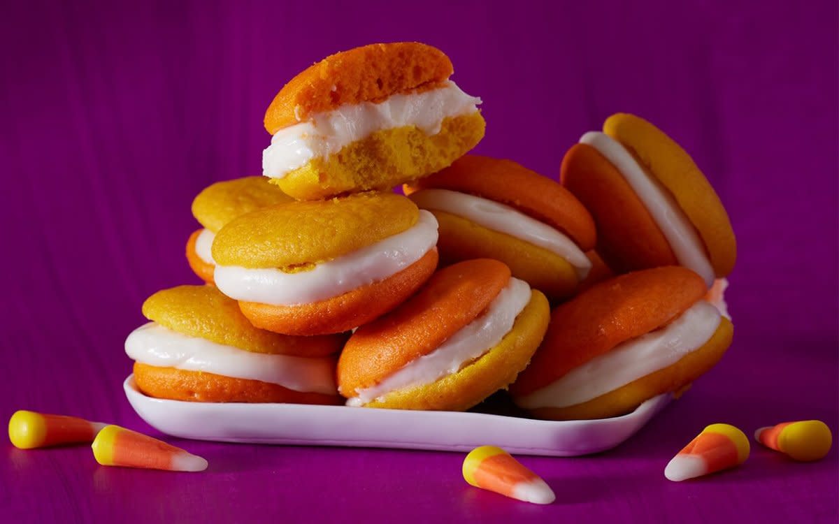 <p>Lisa Waddle</p><p><strong>Get the recipe: <a href="/842765/lisawaddle/candy-corn-whoopie-pies/" data-ylk="slk:Candy Corn Whoopie Pies;elm:context_link;itc:0;sec:content-canvas" class="link rapid-noclick-resp">Candy Corn Whoopie Pies</a></strong></p>