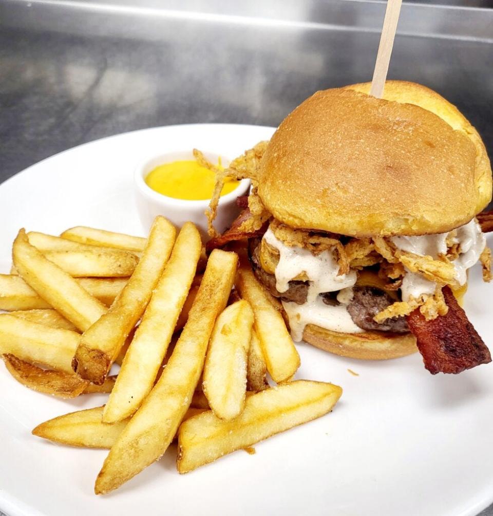 Minervas' Local Steak House burger for the 2023 Downtown Sioux Falls Burger Battle.