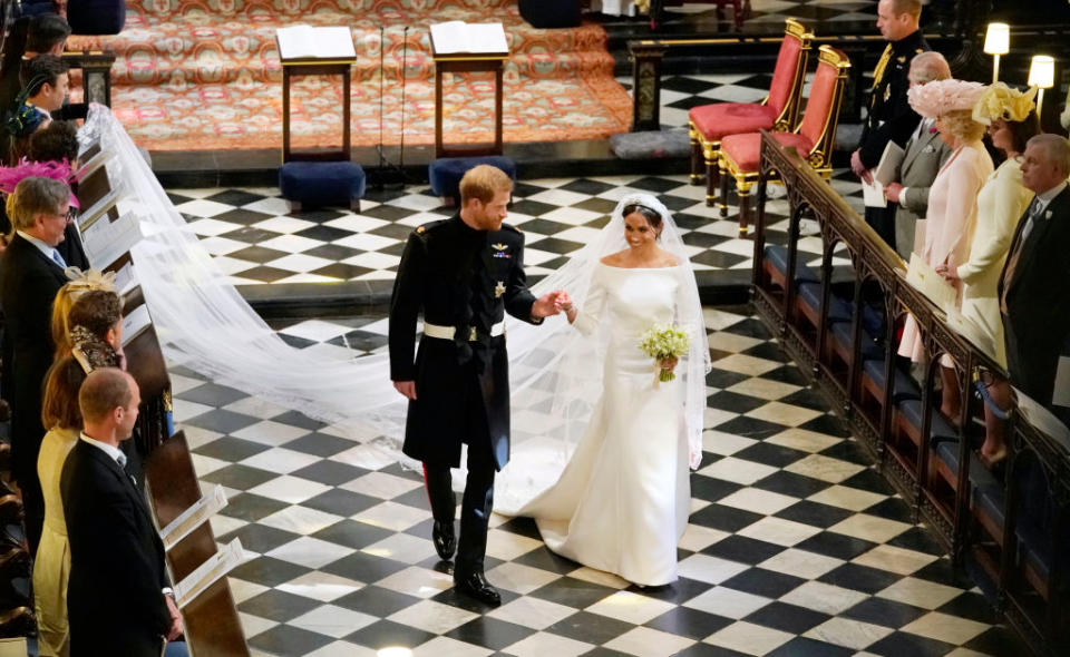 1.200 Zuschauer der Hochzeit von Prinz Harry und Meghan Markle bekamen eine Präsent-Tasche überreicht. (Bild: Owen Humphreys/WPA Pool/Getty Images)