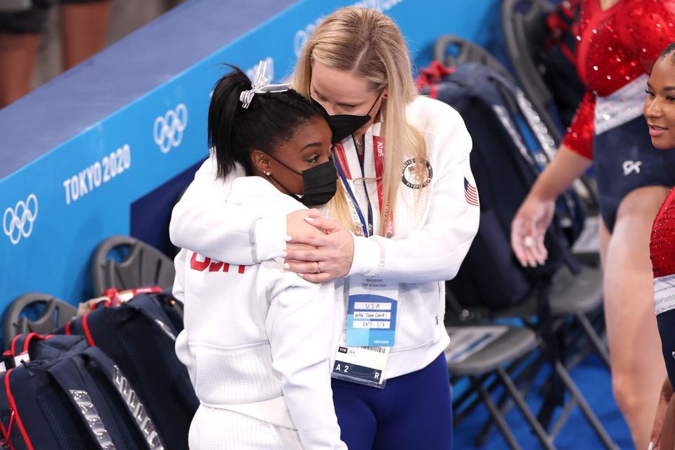 Simone Biles; Cecile Landi