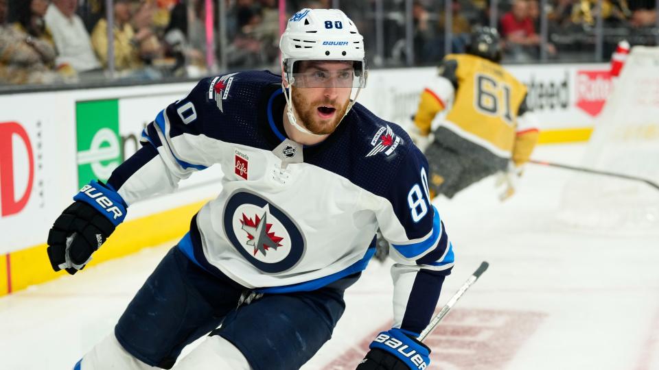 Pierre-Luc Dubois has made it clear he wants to play for the Canadiens, but should Montreal make a blockbuster trade for the disgruntled Jets star? (Getty Images)
