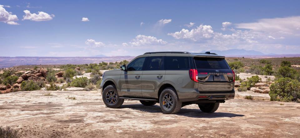 2025 ford expedition launch photos