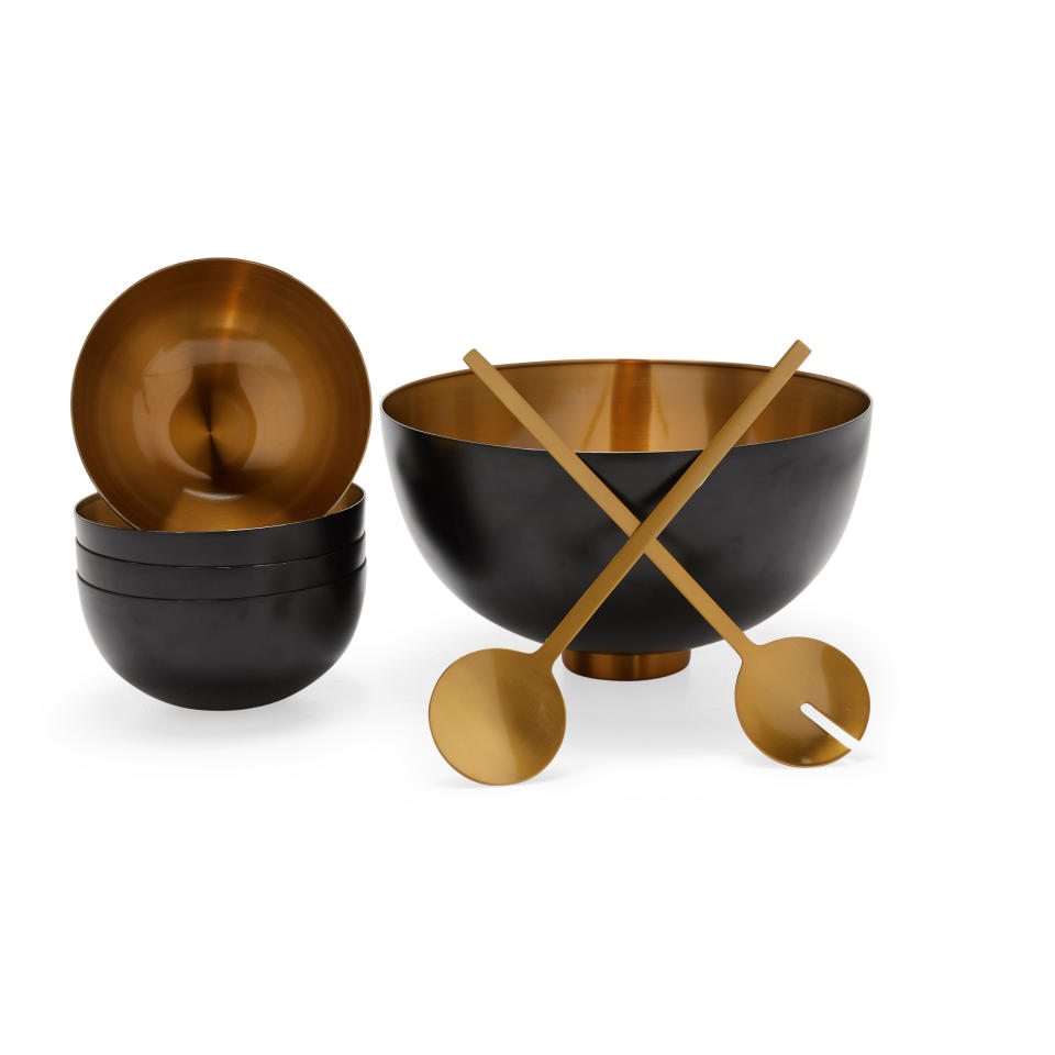 MoDRN Industrial 7-Piece Serveware Bowl Set (Photo: Walmart)