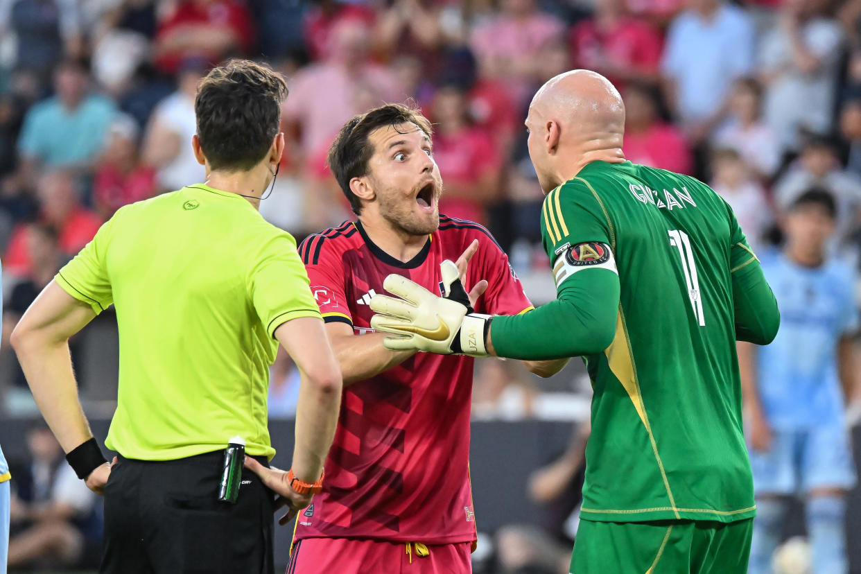 ST. LOUIS, MO - JUN 22: St. Louis City forward Indiana Vassilev (19) and Atlanta United goalkeeper Brad Guzan (1) debate the foul called that called of a St. Louis City goal during a MLS regular season game between St. Louis CITY SC and Atlanta United on June 22, 2024, at CITYPARK Stadium in St. Louis City, MO. (Photo by Rick Ulreich/Icon Sportswire via Getty Images)