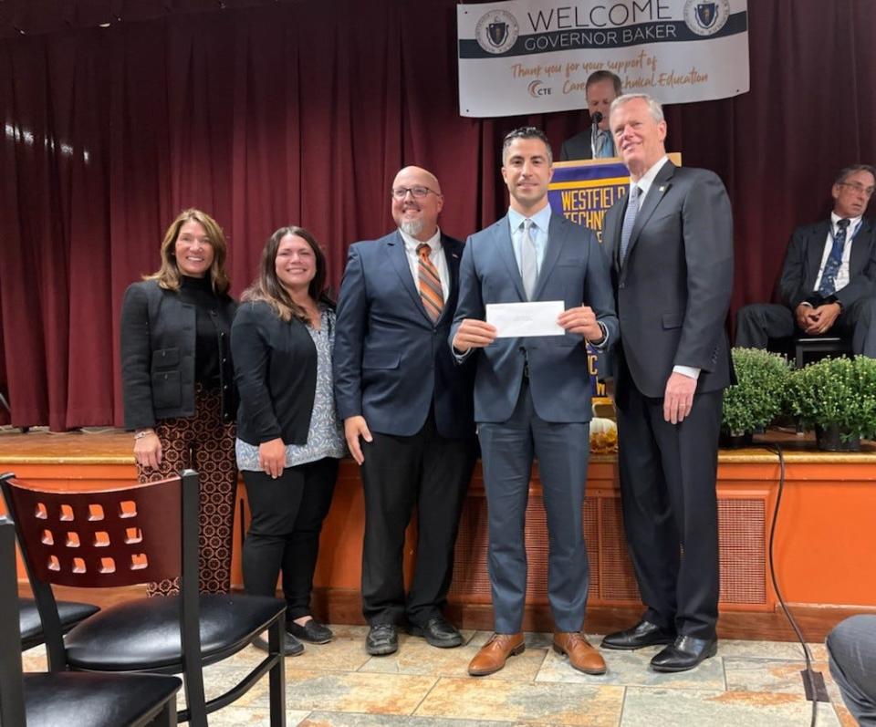 From left, Lt Gov. Karyn Polito, Diman teacher Priscilla Wicks, Diman teacher Kurt Chouinard, Diman principal Andrew Rebello and Gov. Charlie Baker.