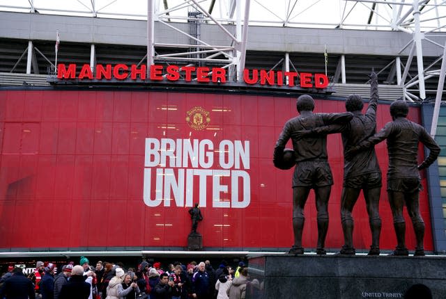 Qatar's Sheikh Jassim is among the bidders for Manchester United