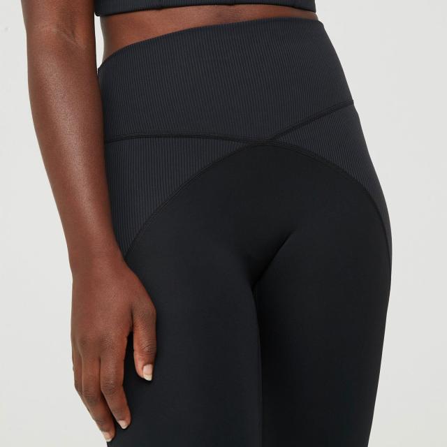 Aerie Leggings Are All Over TikTok But Everyone's Missing the Brand's Best  Pair