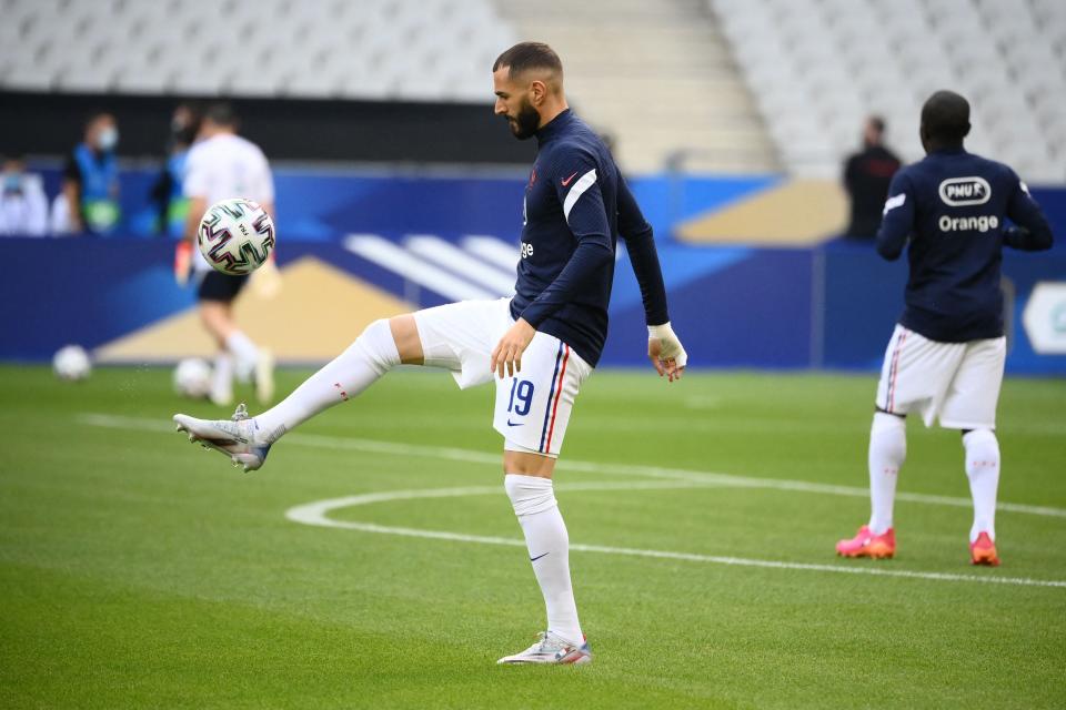 Benzema in training with France (AFP via Getty Images)