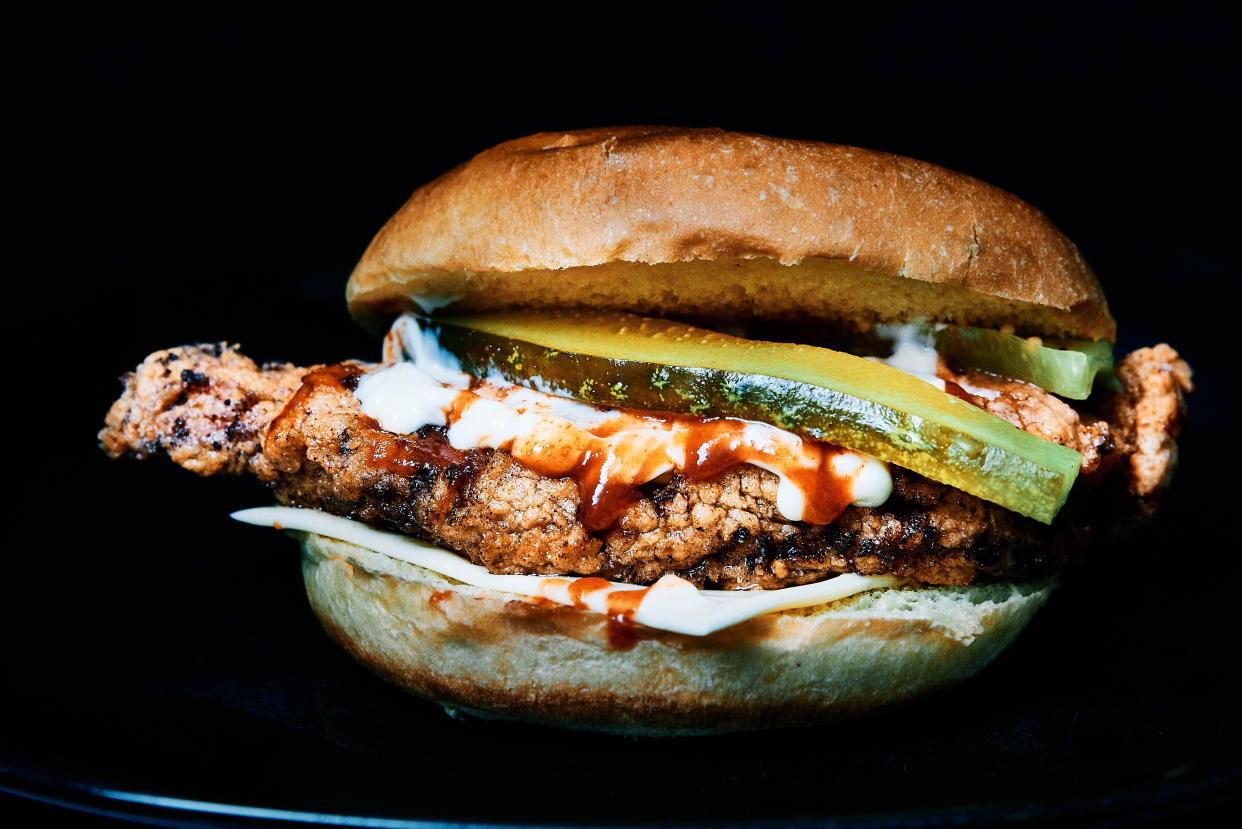 The spicy chicken sandwich reigned supreme in 2020. (Photo: James de Wall via Getty Images)