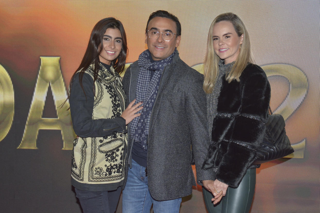 MEXICO CITY, MEXICO - JANUARY 17: Paola Ramones, Adal Ramones and Karla de la Mora pose for photo during a Red Carpet of 'Jesucristo Superestrella' Plaque Unveiling at Centro Cultural 1 on January 17, 2020 in Mexico City, Mexico.  (Photo by Medios y Media/Getty Images)