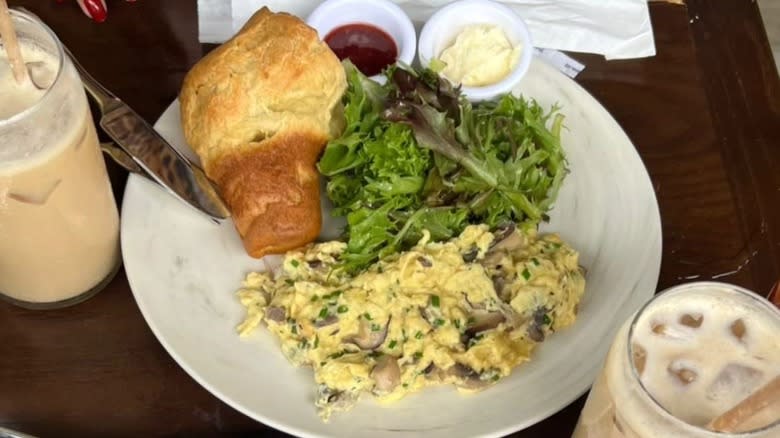 eggs with salad and bread