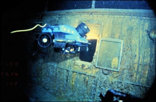 titanic wreck interior