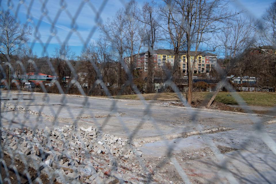 A new apartment complex has been proposed for 7 London Road in Asheville. The apartments will have a new address of 21 London Road.