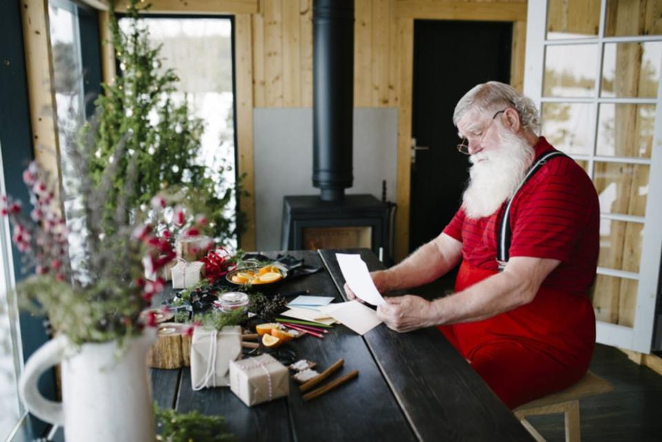 芬蘭聖誕老人正期待着你的聖誕卡！ 