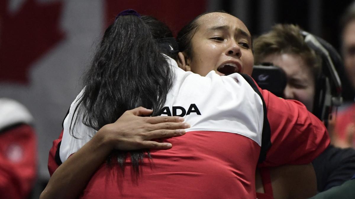 Leylah Fernandez sends Canada through to semi-finals