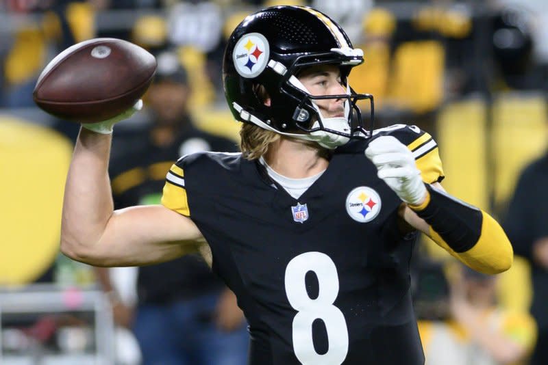 Pittsburgh Steelers quarterback Kenny Pickett sustained a knee injury in Week 4. File Photo by Archie Carpenter/UPI