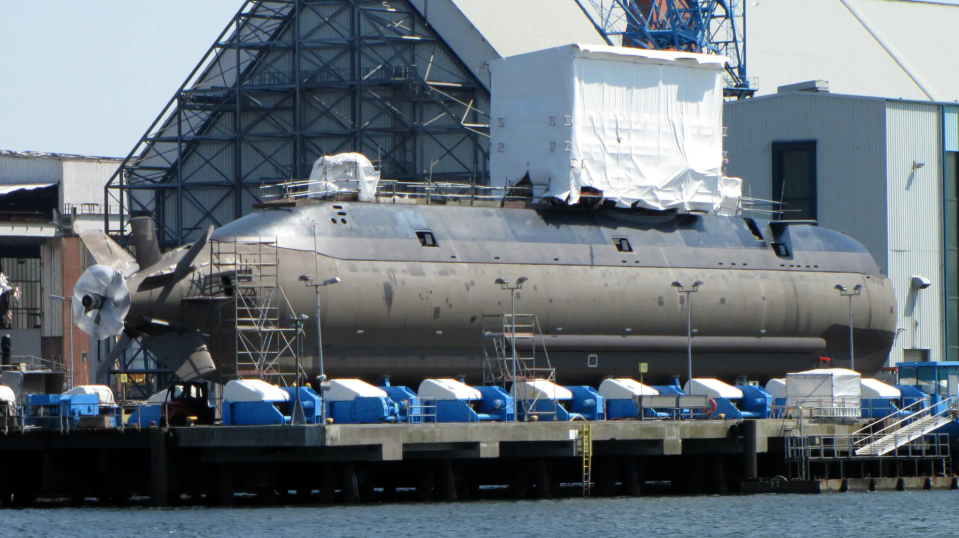 INS <em>Tanin</em>, the first of the <em>Dolphin II</em> subclass, at the HDW shipyard in Kiel in 2012. This boat was commissioned into service in 2014. <em>Marco Kuntzsch/Wikimedia Commons</em>