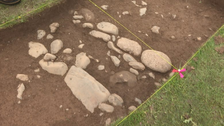 Nova Scotian archeologists dig deep to help buildings go up