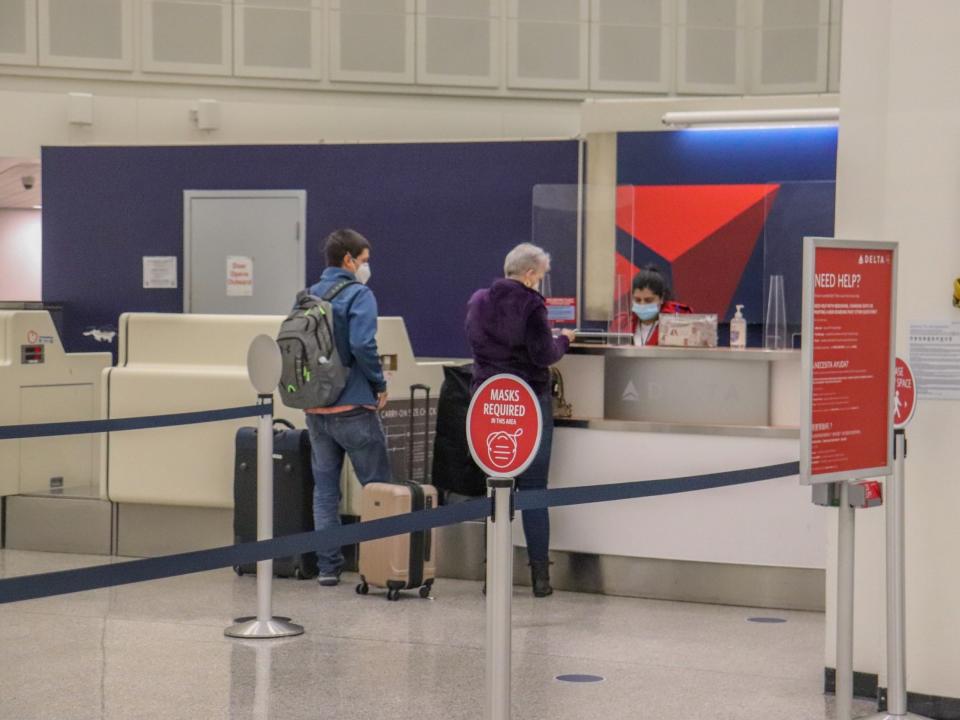 Flying on Delta Air Lines during pandemic