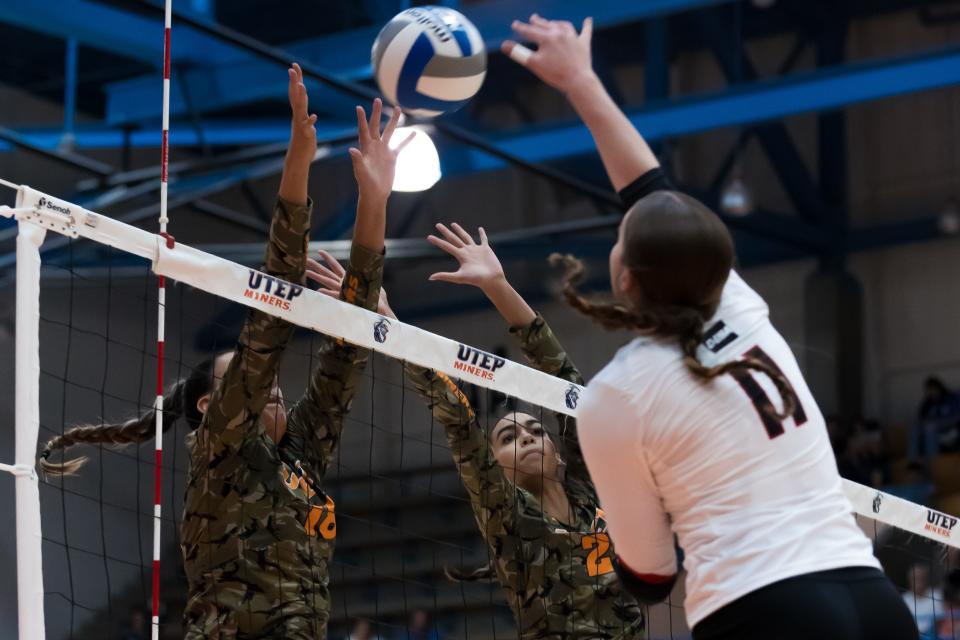 UTEP’s Marian Ovalle (18) and Kaya Weaver (25) at a volleyball game against Jacksonville State on Saturday, Sept. 30, 2023, at the Memorial Gym at UTEP in El Paso.