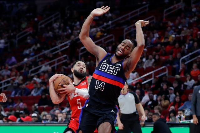 Detroit Pistons doomed by poor third quarter in blowout loss in Houston,  136-113 - Yahoo Sports