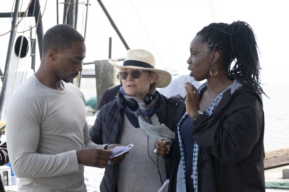Falcon/Sam Wilson (Anthony Mackie), Director Kari Skogland and Sarah Wilson (Adepero Oduye) on the set of Marvel Studios&#39; &#39;The Falcon and the Winter Soldier&#39; exclusively on Disney+. (Photo by Chuck Zlotnick/Marvel Studios)