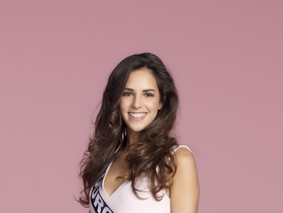 <p>Mélanie Soares, alias Miss Bourgogne, va représenter sa région au concours Miss France 2018.<br>Crédit photo : SIPA/TF1 </p>