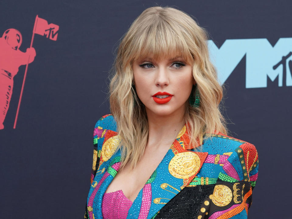 Taylor Swift appelliert an ihre Fans: "Jetzt ist die Zeit, Pläne zu streichen." (Bild: JStone/shutterstock.com)