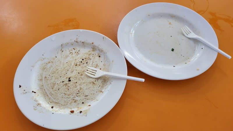 Geylang Traditional carrot Cake - empty plates