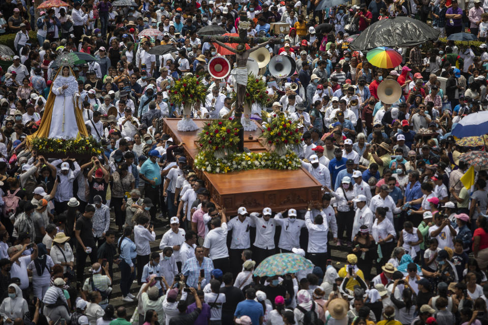 Faithful take part in an event marking Good Friday at the Metropolitan Cathedral in Managua, Nicaragua, Friday, April 7, 2023. Holy Week commemorates the last week of the earthly life of Jesus, culminating in his crucifixion on Good Friday and his resurrection on Easter Sunday. (AP Photo/Inti Ocon)