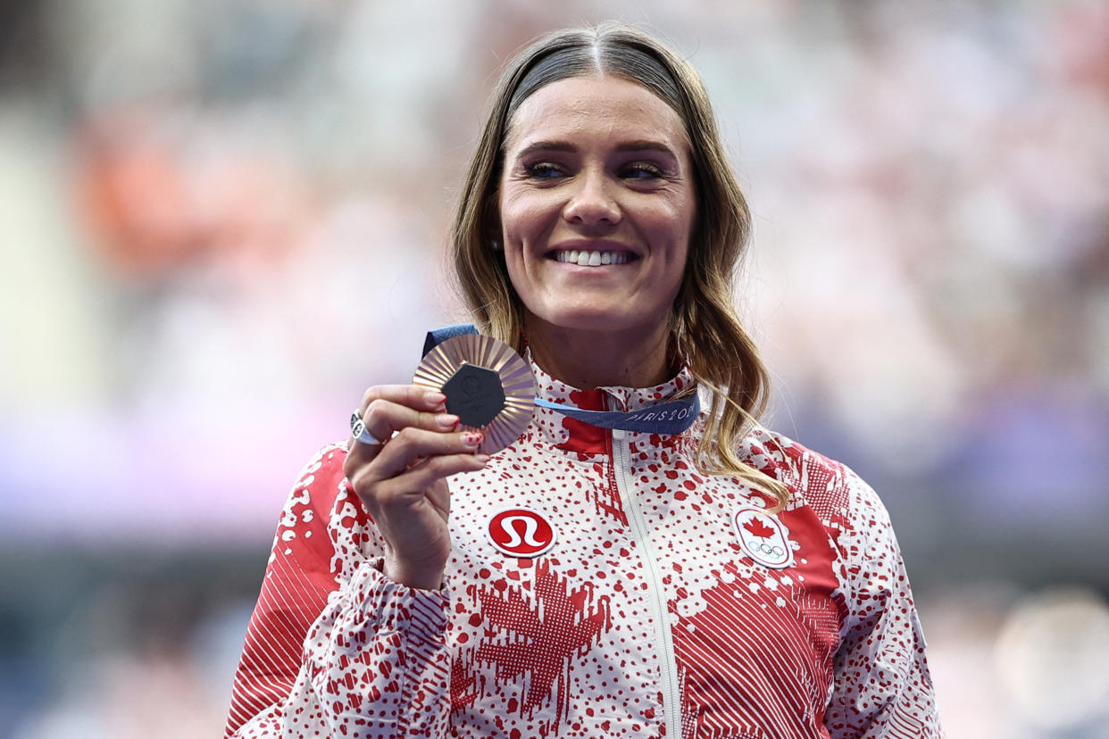 Alysha Newman ganó la medalla de bronce. (Photo by Anne-Christine POUJOULAT / AFP) (Photo by ANNE-CHRISTINE POUJOULAT/AFP via Getty Images)