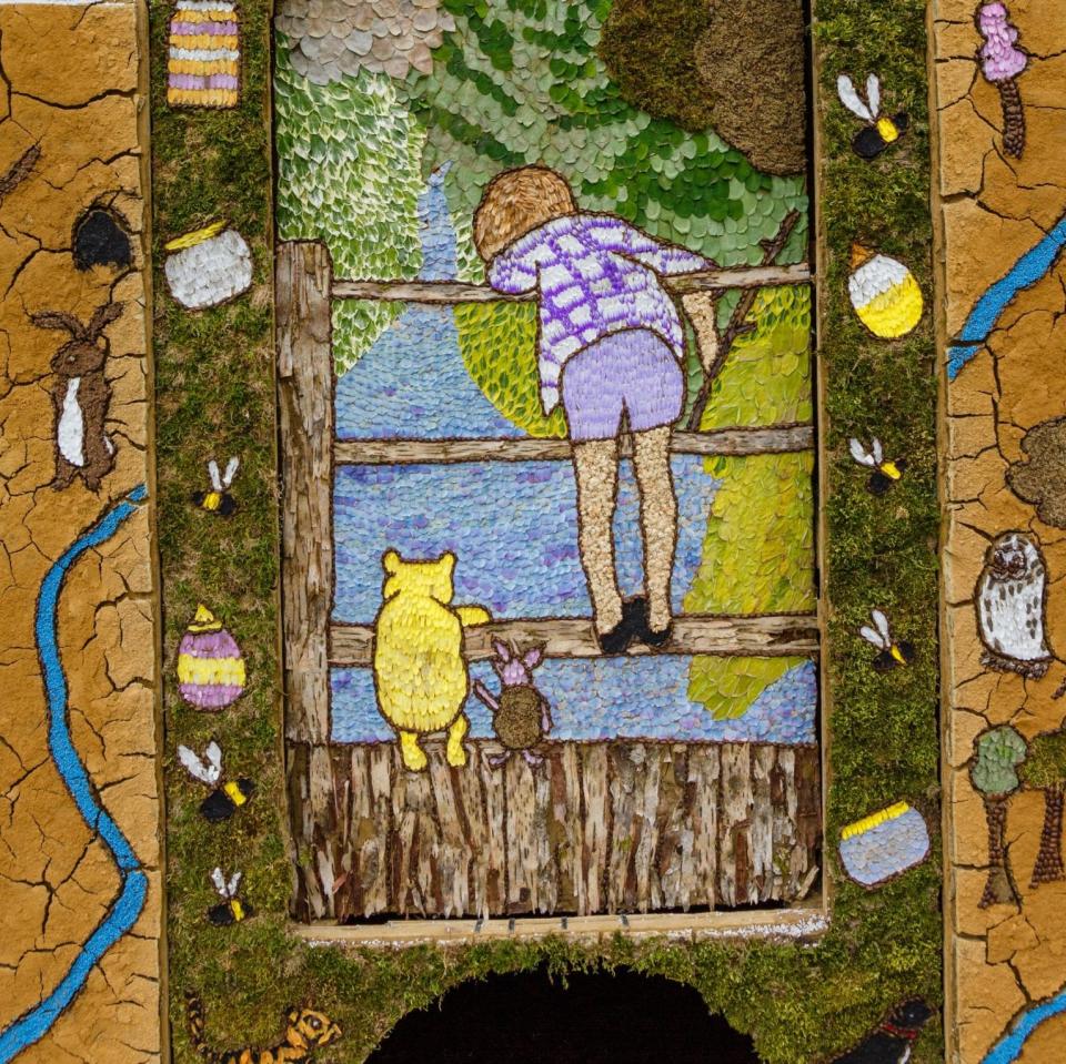 There is no hurry: a Winnie-the-Pooh-themed well dressing in Tissington, Derbyshire - alamy