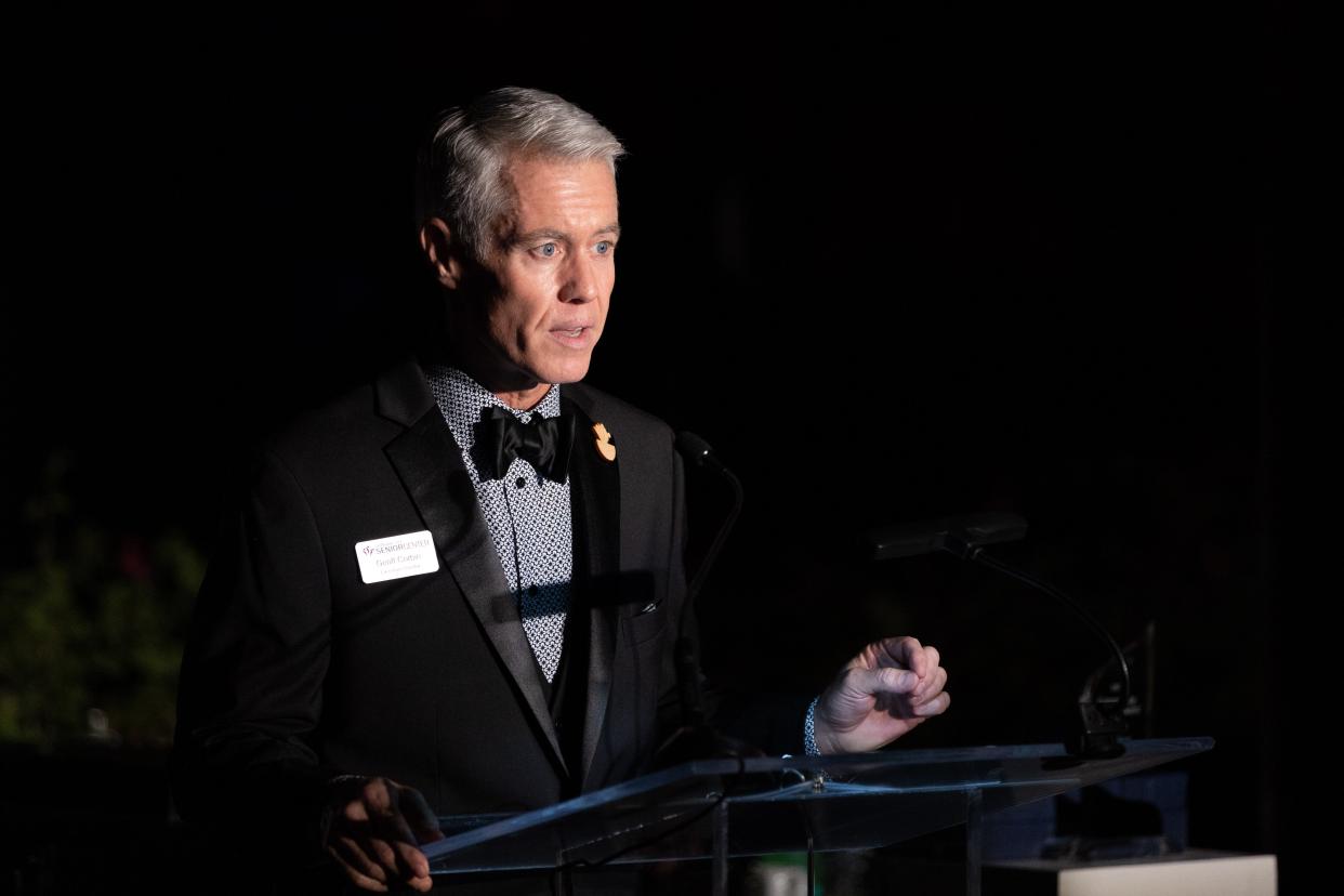 Geoff Corbin, president and CEO of the Cathedral City Senior Center, speaks of the organization’s accomplishments at the Club 40 event on Feb.22, 2022.