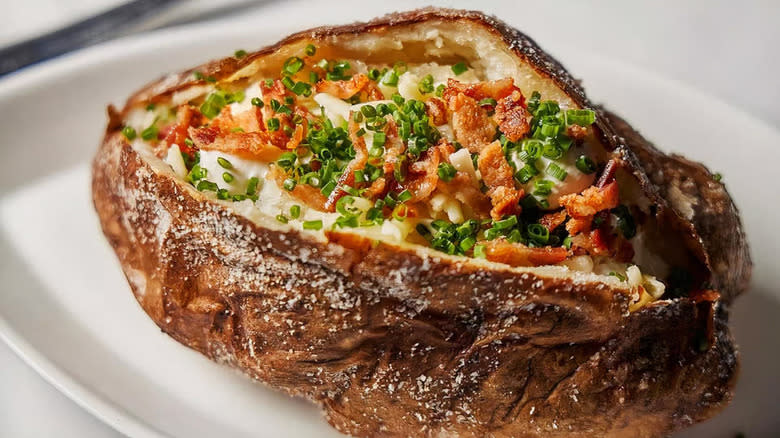 Abe & Louie's baked potato