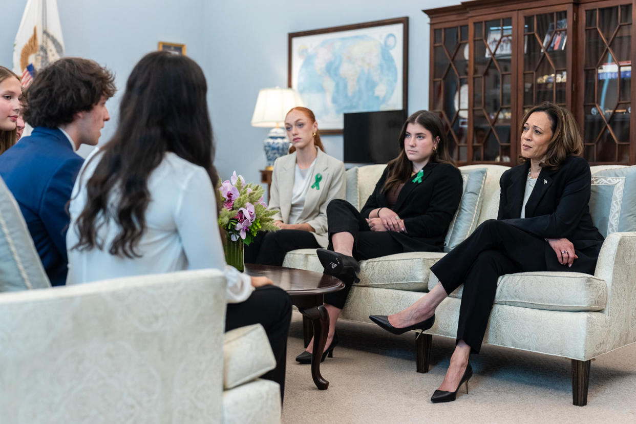 Kamala Harris sits in a room with six Sandy Hook survivors (Lawrence Jackson/White House)