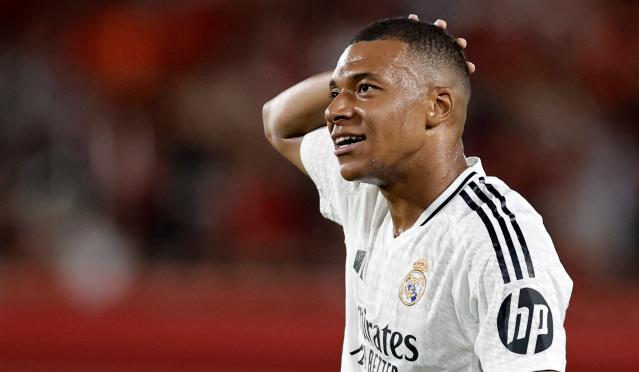 Mbappe frustrated in Mallorca as Real Madrid draw La Liga opener - Yahoo Sports