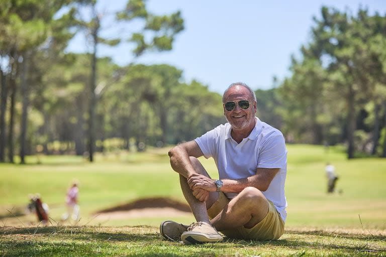 Nelson Valimbri, propietario del Cariló Golf. En este lugar se quiere construir un hotel de 5 estrellas, por ahora el proyecto está parado y se espera que la Suprema Corte de la provincia resuelva una cautelar presentada por el Foro de Amigos de Cariló