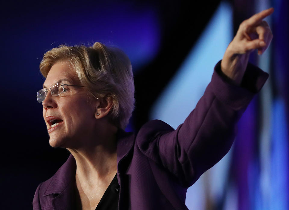 Massachusetts Sen. Elizabeth Warren is getting more aggressive in her calls to rid the 2020 presidential campaign of big-money influence. (Photo: Mario Tama via Getty Images)