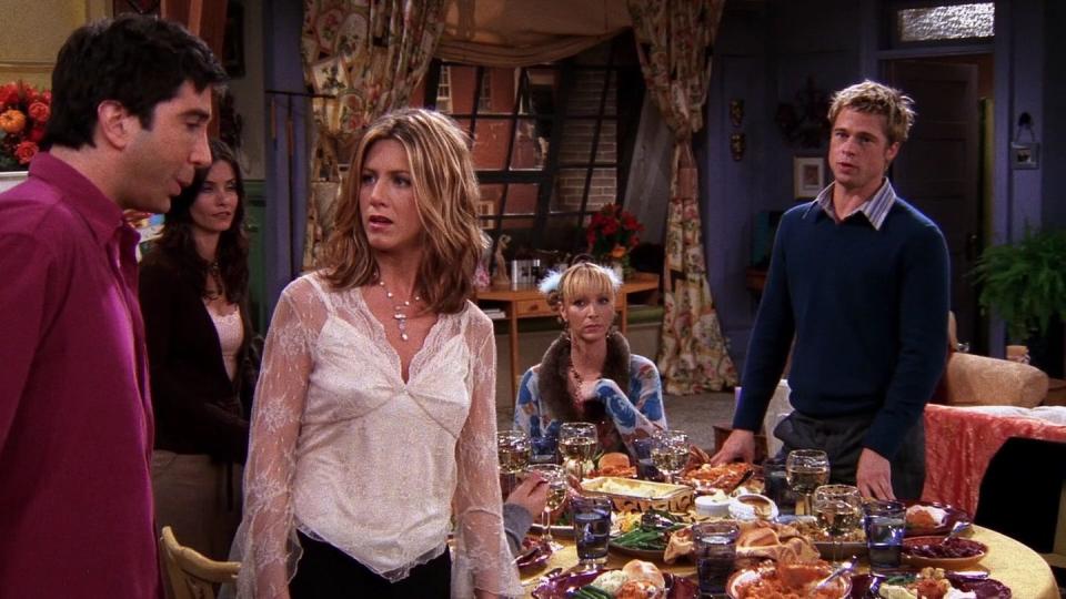 3) Season 8, Episode 9: "The One With The Rumor"