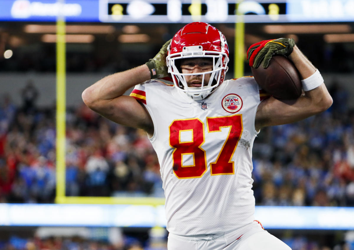 Tight End Yin-Yang Fantasy Football Rankings: Travis Kelce At The