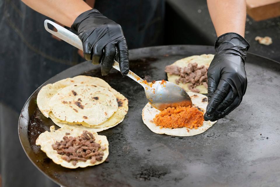 Tacos at Casa Karmelitas