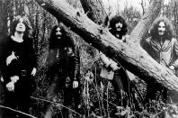 Na, hätten Sie es gedacht? Der musikalische Urknall war für Nena mit 13 ein Song der Urväter des Heavy Metal: "Es fing an mit 'Paranoid' von Black Sabbath. Die Single versetzte mich komplett in ein anderes Universum", verriet sie im teleschau-Interview. (Bild: Universal Music)
