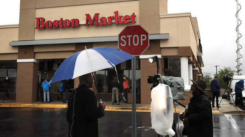 Boston Market restaurant in rain