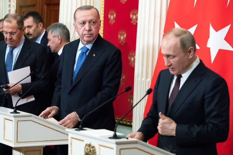 Russian President Putin meets with Turkish President Erdogan in Moscow