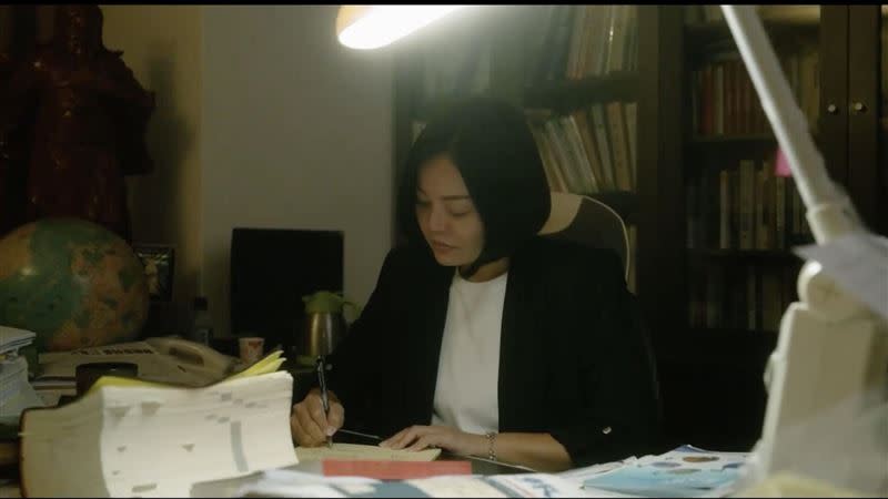 湯詠瑜競選影片曝光，紀錄從律師決定投入選舉的心路歷程。（圖／翻攝湯詠瑜 詠瑜新選擇YT）