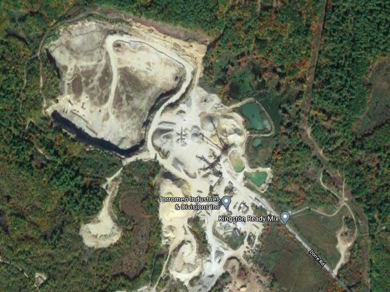 quarry in New Hampshire where explosion gender reveal