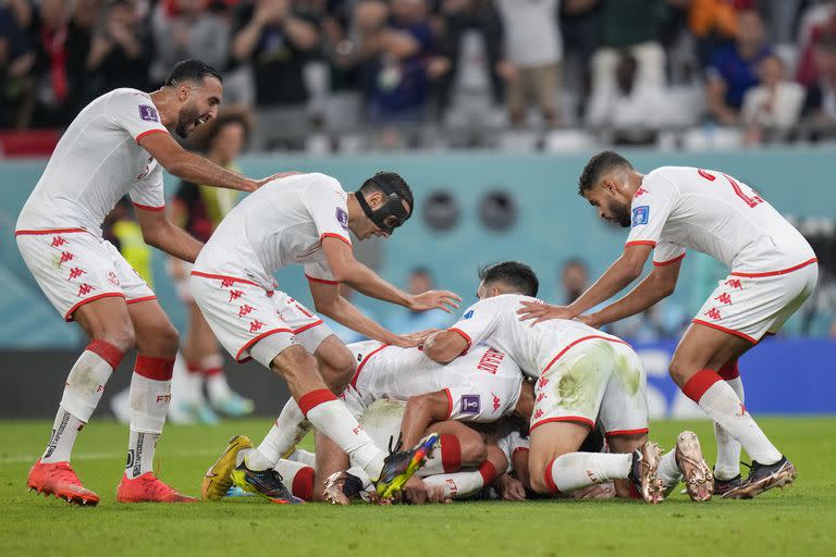 Túnez sorprendió a Francia y le sacó el invicto, pero no le alcanzó para pasar a octavos de final